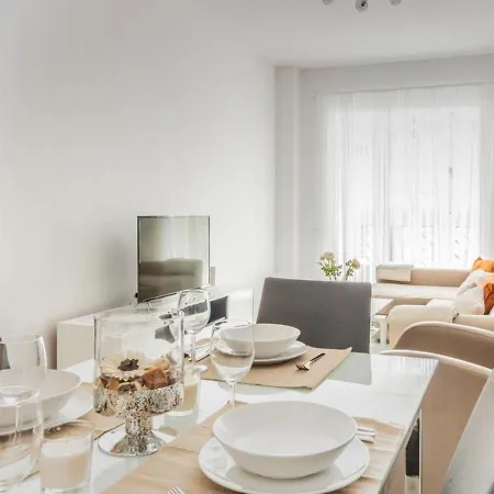 Picasso - Art District Experience Apartamento