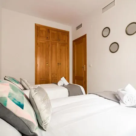 Apartamento Picasso - Art District Experience *