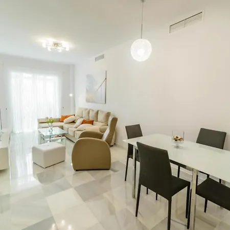 Picasso - Art District Experience Apartamento *
