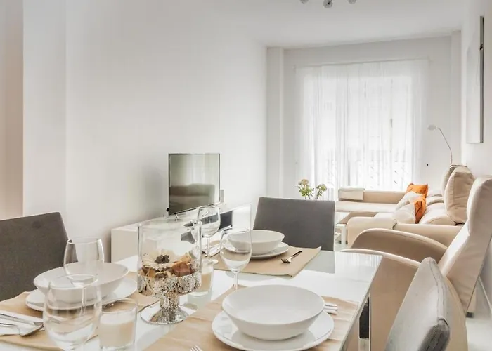Picasso - Art District Experience Appartement